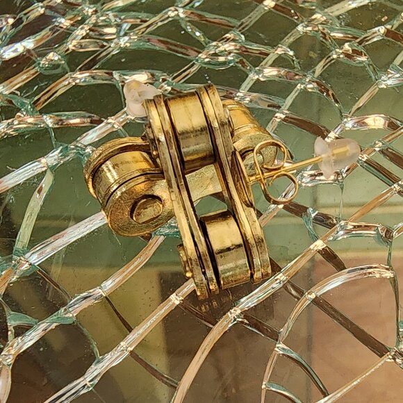 Biker Chain Stud Earrings for Cyclists / Bikers Gold Handmade Craft Jewelry - Picture 3 of 3